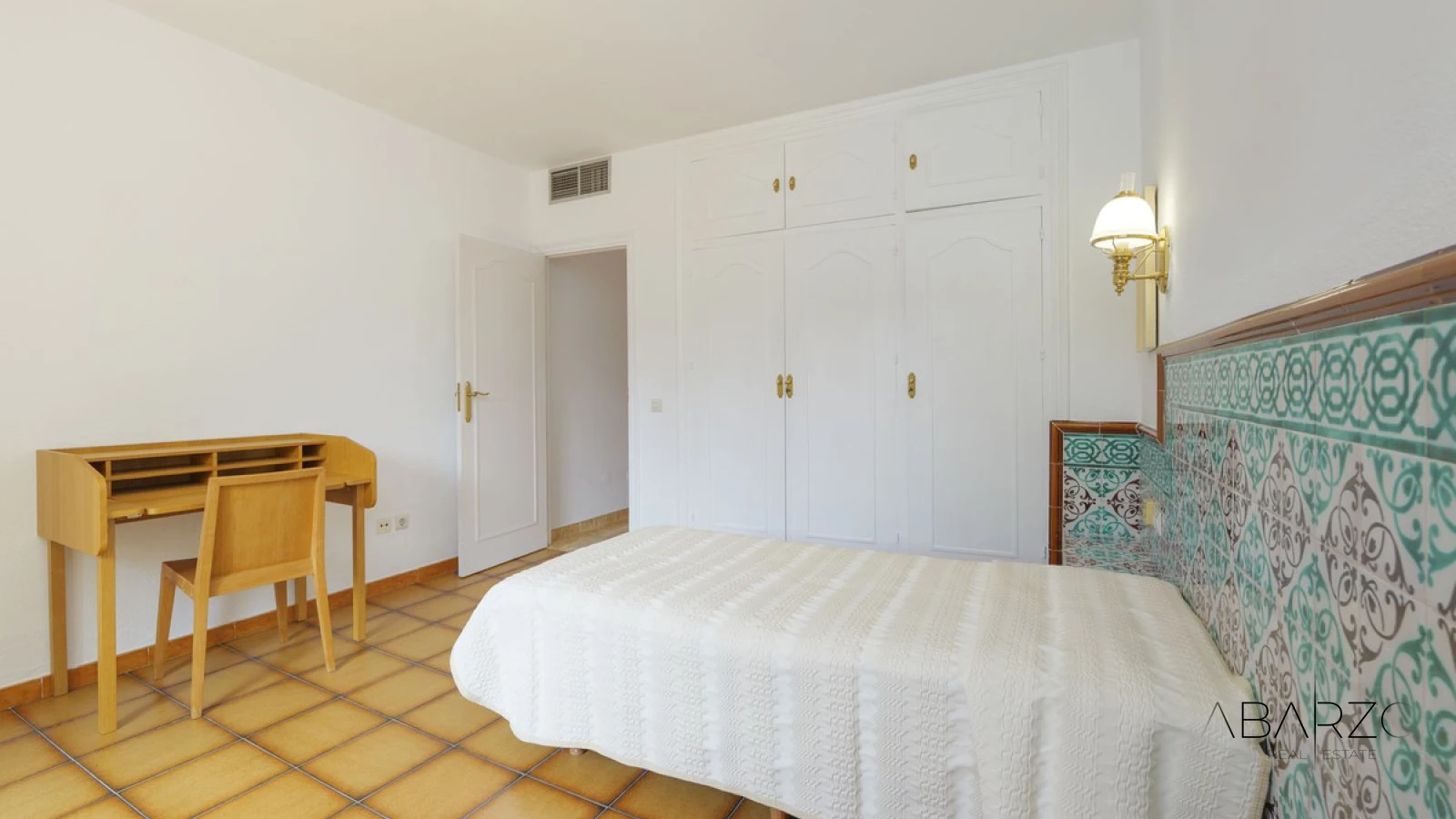 Villa andaluza con piscina privada y vistas en Marbella — interior, Marbella Centro, Marbella (19 of 48)