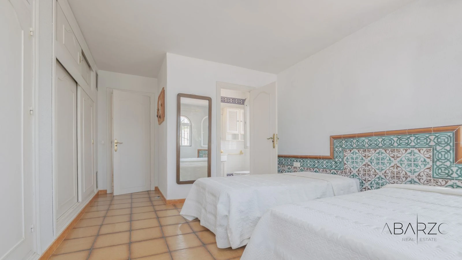 Villa andaluza con piscina privada y vistas en Marbella — interior, Marbella Centro, Marbella (23 of 48)