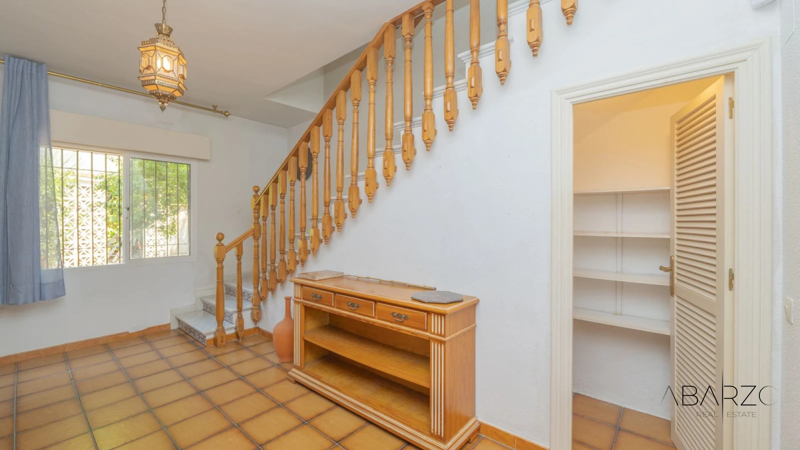 Villa andaluza con piscina privada y vistas en Marbella — interior, Marbella Centro, Marbella (28 of 48)