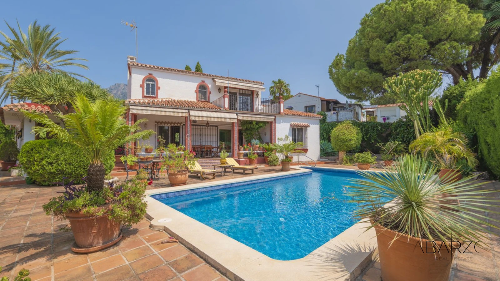 Villa andaluza con piscina privada y vistas en Marbella — interior, Marbella Centro, Marbella (46 of 48)