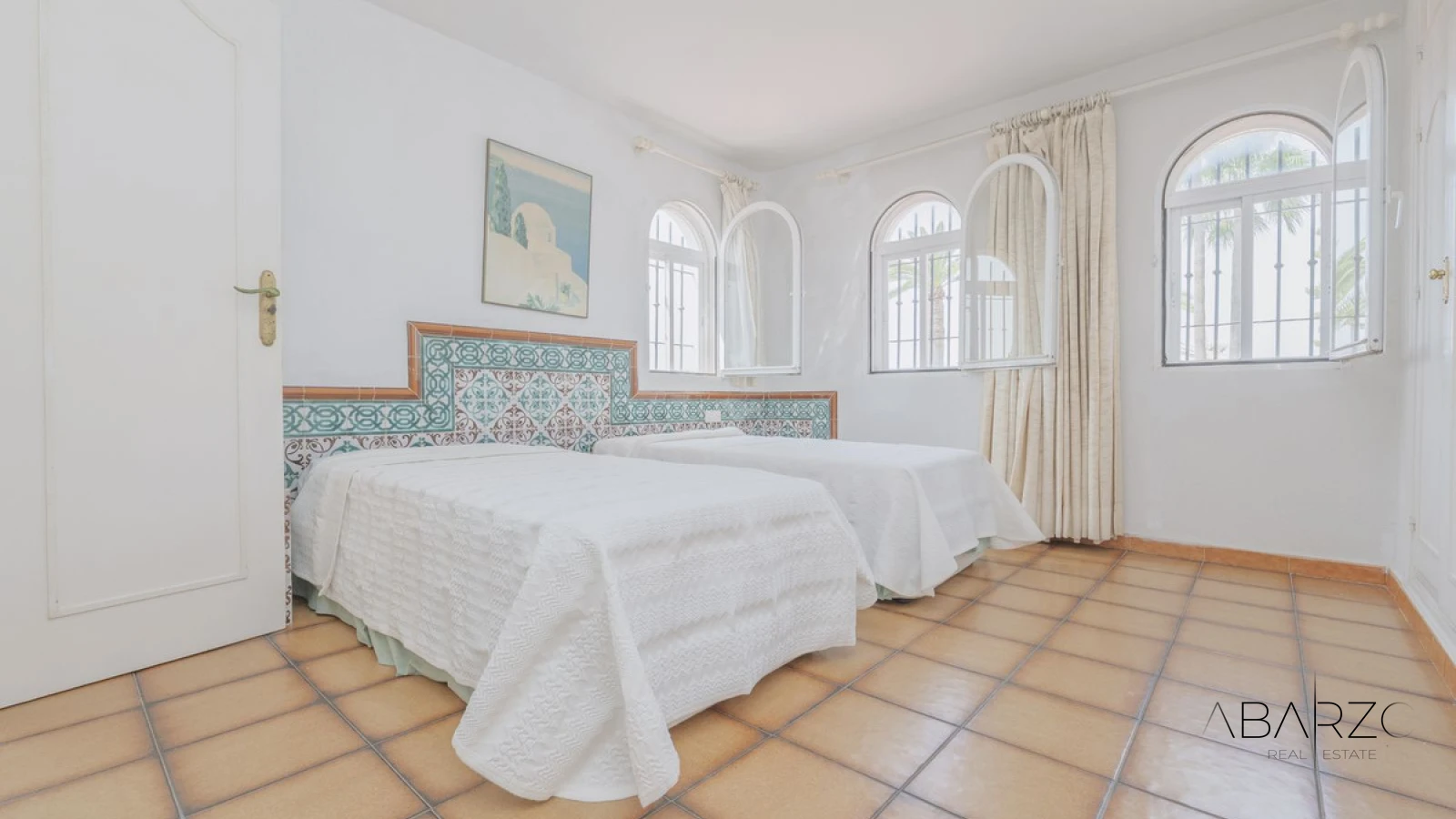 Villa andaluza con piscina privada y vistas en Marbella — interior, Marbella Centro, Marbella (17 of 48)