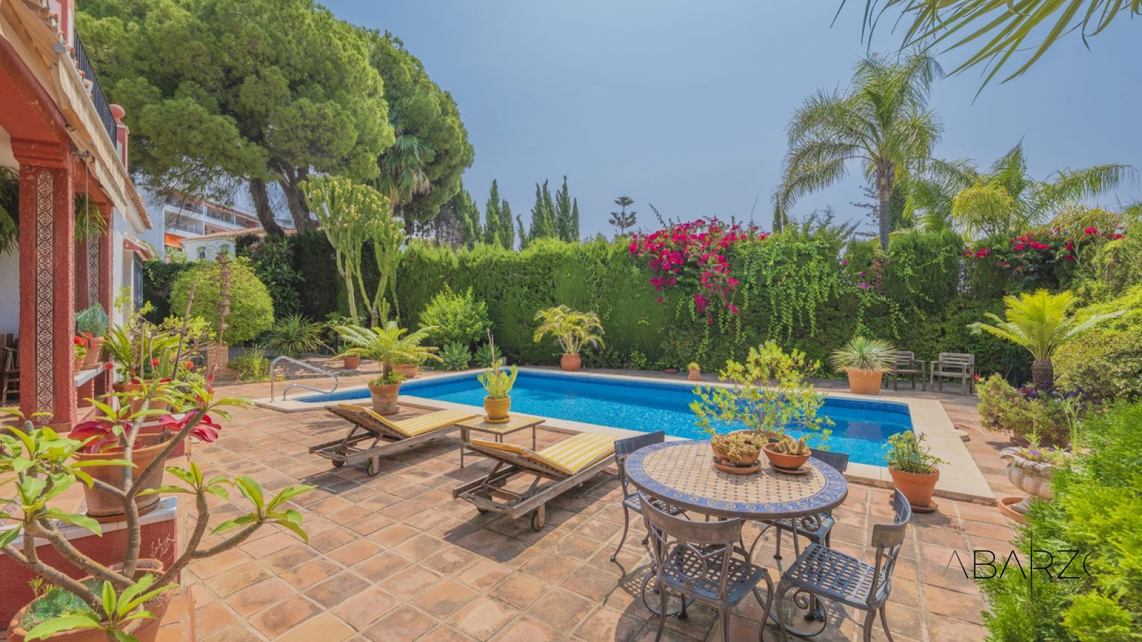 Villa andaluza con piscina privada y vistas en Marbella — interior, Marbella Centro, Marbella (5 of 48)
