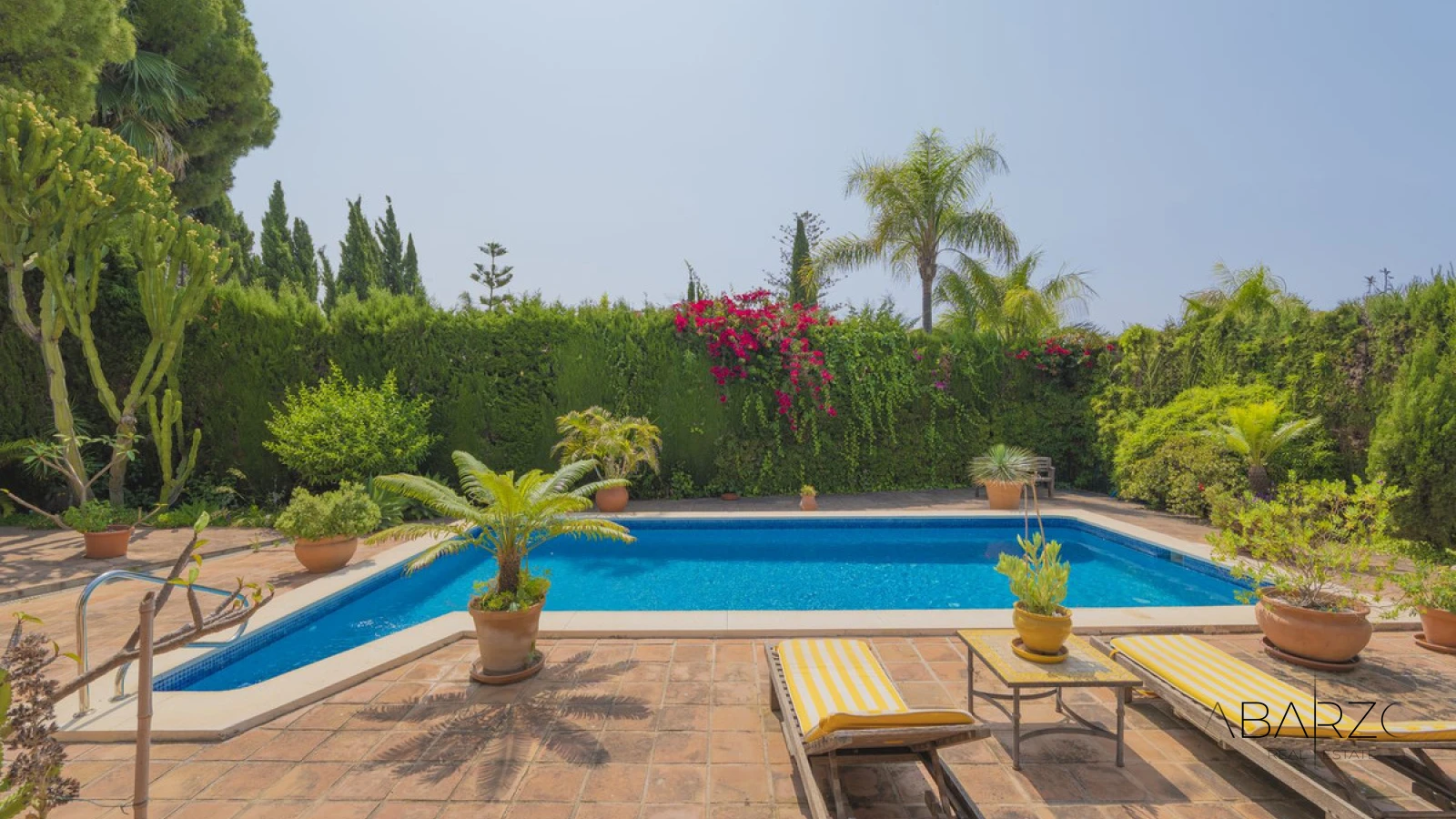 Villa andaluza con piscina privada y vistas en Marbella — interior, Marbella Centro, Marbella (2 of 48)