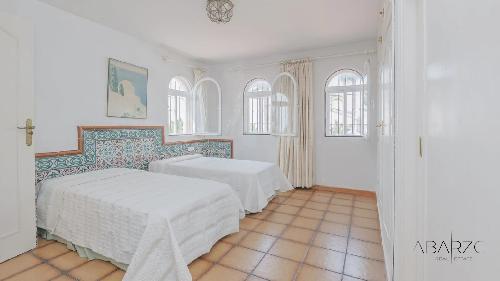 Villa andaluza con piscina privada y vistas en Marbella — interior, Marbella Centro, Marbella (24 of 48)