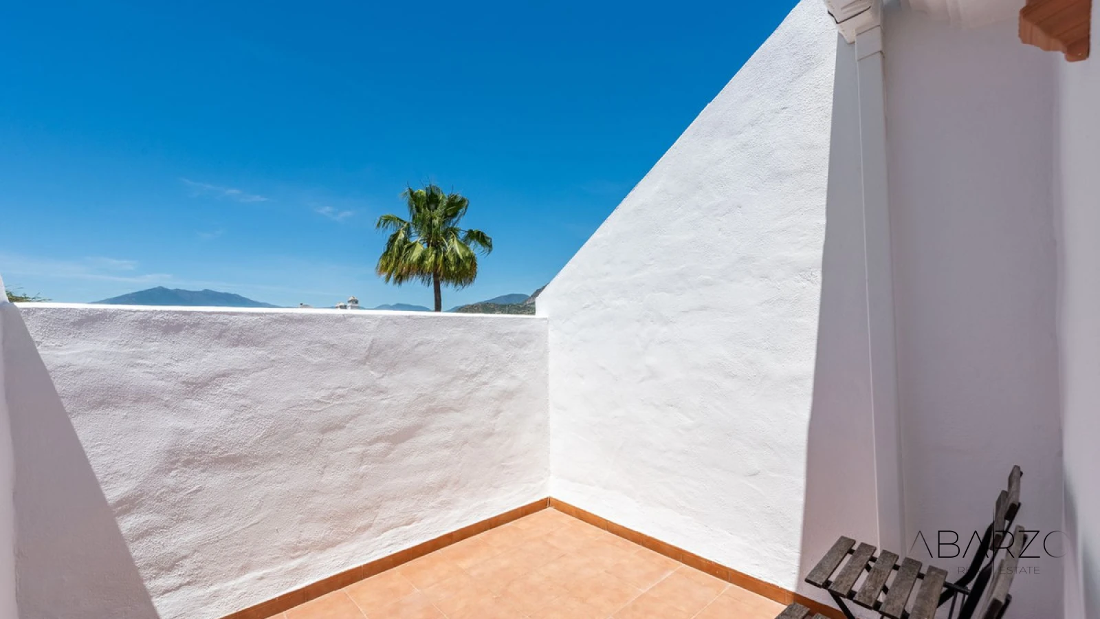 Casa adosada con piscina y vistas a la montaña en La Milla de Oro, Marbella — interior, Golden Mile, Marbella (24 of 37)