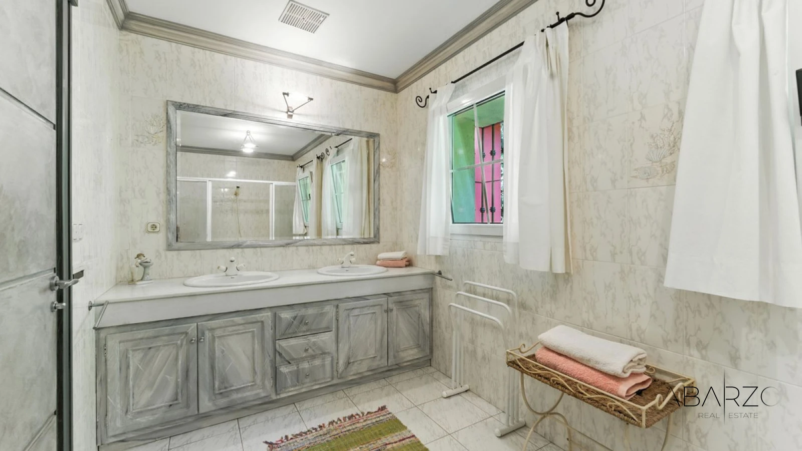 Villa andaluza con piscina y vistas panorámicas en Marbella — interior, Marbella Centro, Marbella (36 of 43)