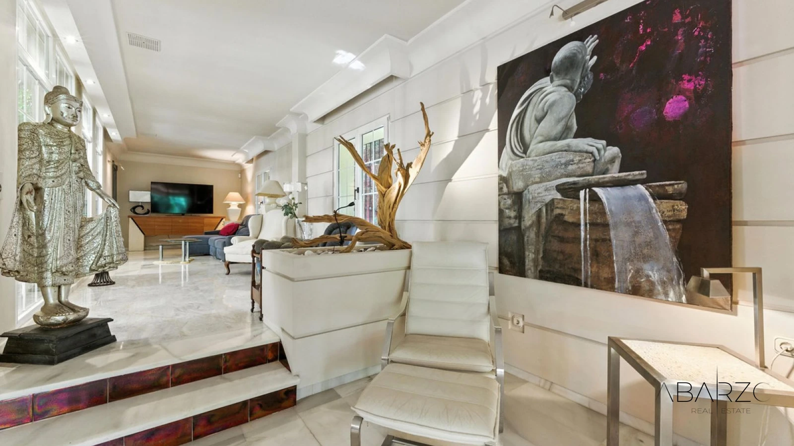 Villa andaluza con piscina y vistas panorámicas en Marbella — interior, Marbella Centro, Marbella (10 of 43)