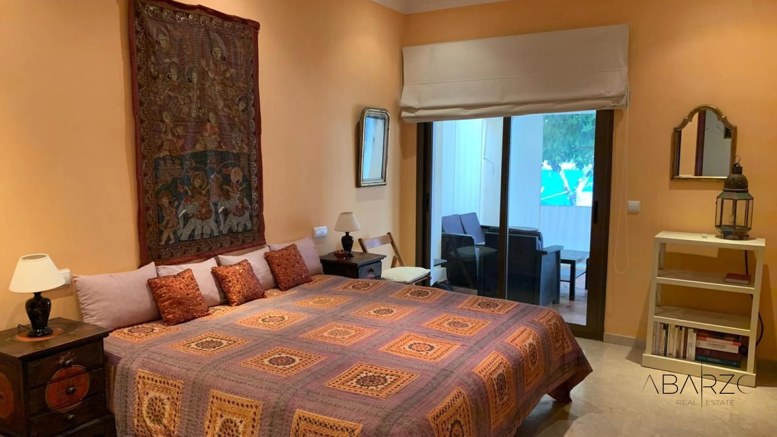 Exquisita Villa Andaluza Cerca del Centro de Marbella con Vistas al Mar y Terraza en la Azotea — interior, Marbella Centro, Marbella (14 of 18)