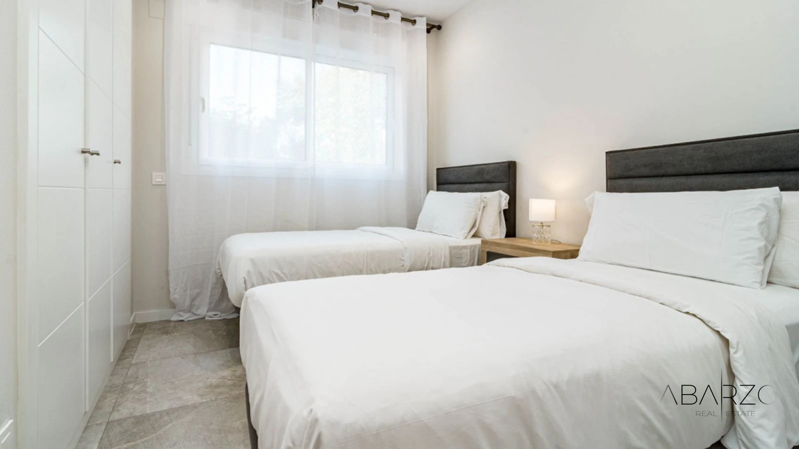 Apartamento con terrazas y estacionamiento en Marbella cerca del Paseo Marítimo — interior, Marbella Centro, Marbella (11 of 18)