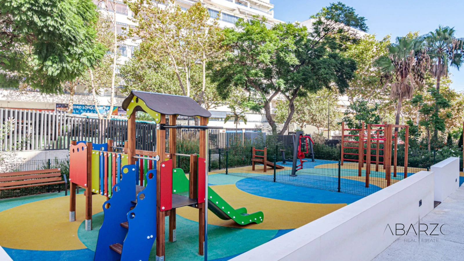 Apartamento con terrazas y estacionamiento en Marbella cerca del Paseo Marítimo — interior, Marbella Centro, Marbella (18 of 18)