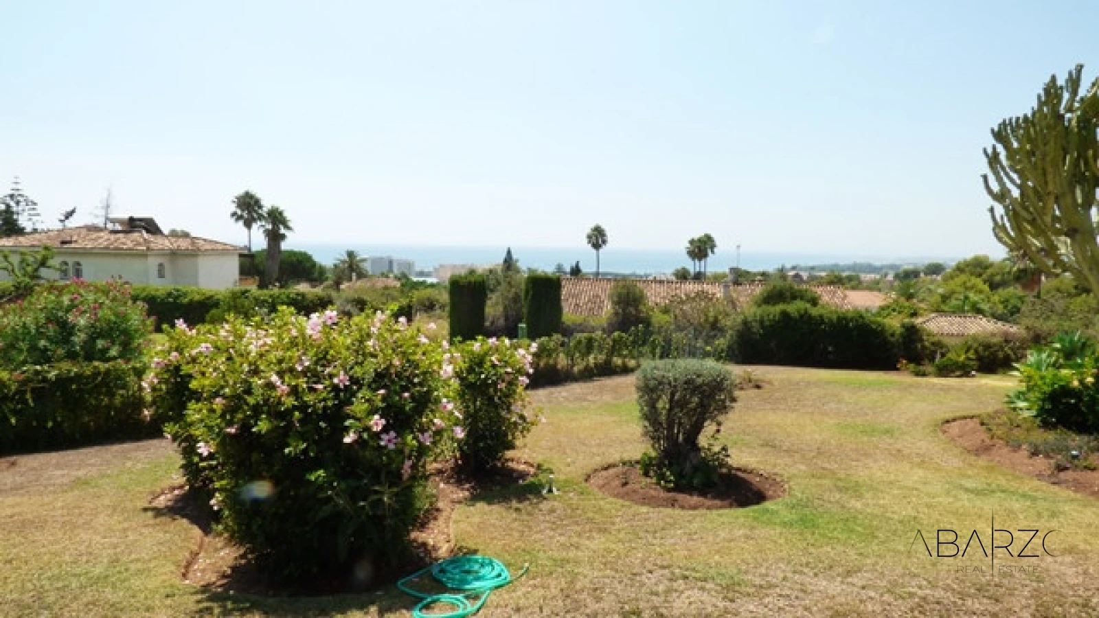 Impresionante Villa Independiente en el Centro de Marbella con Vistas al Mar y Amplios Espacios — interior, Marbella Centro, Marbella (8 of 45)