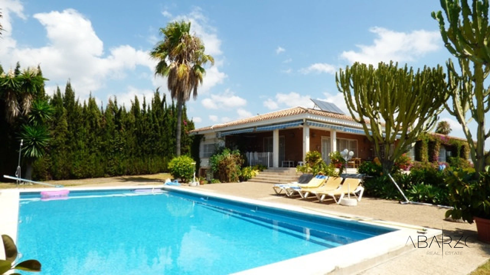 Impresionante Villa Independiente en el Centro de Marbella con Vistas al Mar y Amplios Espacios — interior, Marbella Centro, Marbella (11 of 45)