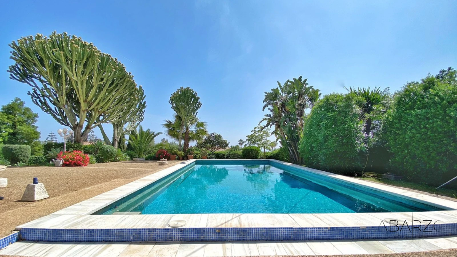 Impresionante Villa Independiente en el Centro de Marbella con Vistas al Mar y Amplios Espacios — interior, Marbella Centro, Marbella (2 of 45)