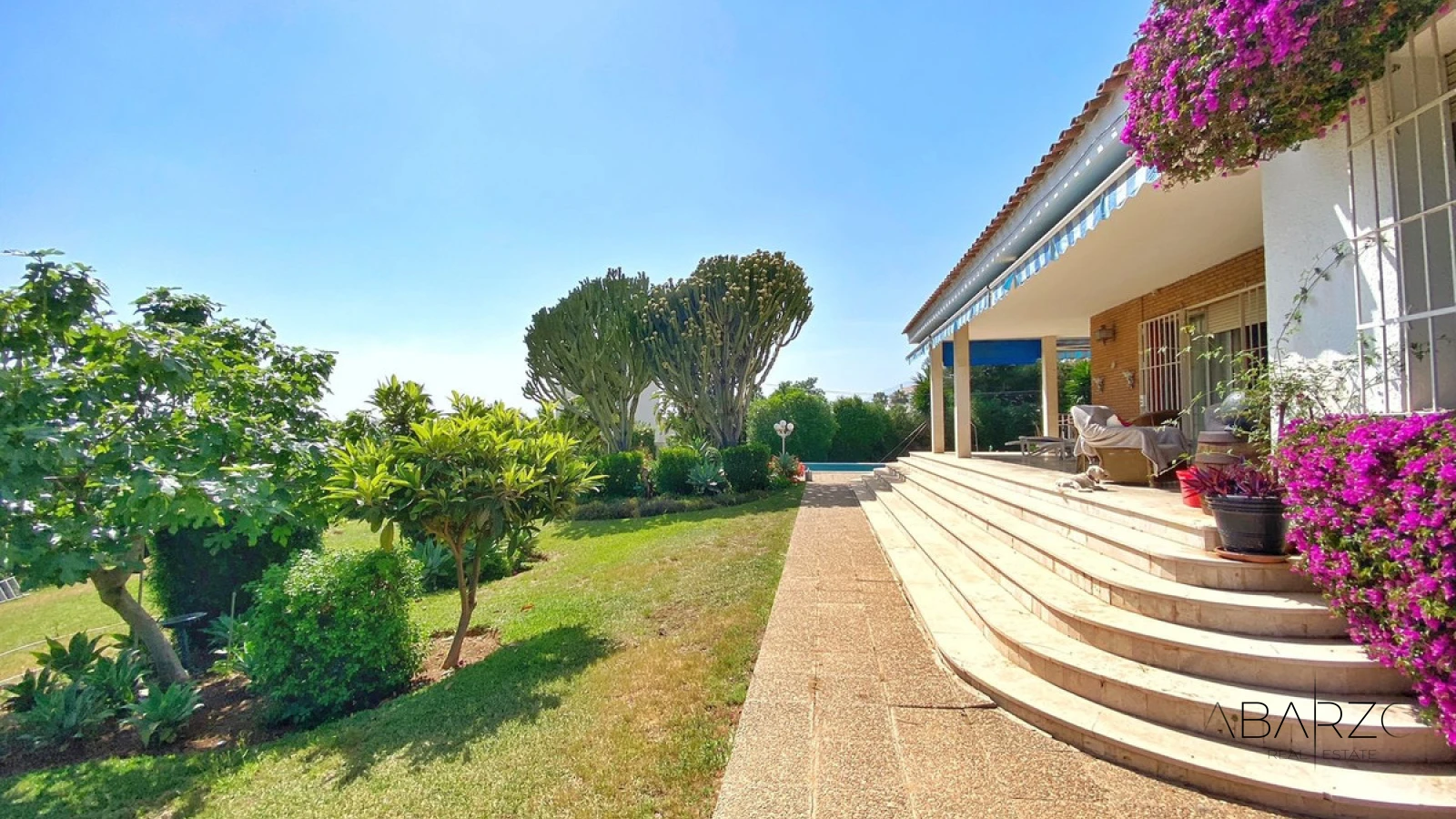 Impresionante Villa Independiente en el Centro de Marbella con Vistas al Mar y Amplios Espacios — interior, Marbella Centro, Marbella (19 of 45)