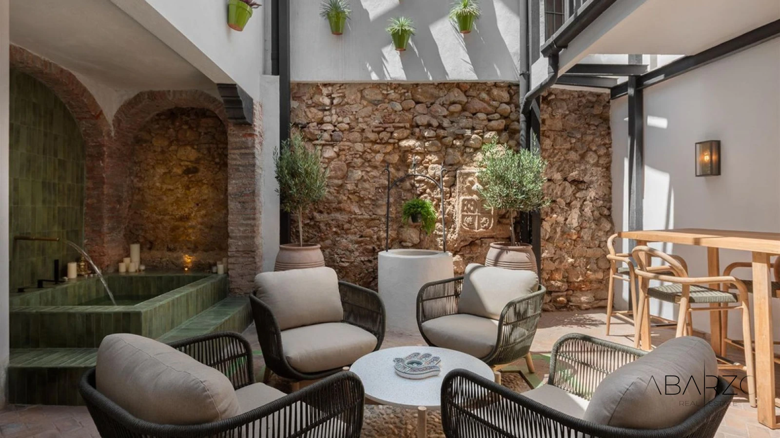 Casa con baño turco y terraza en la azotea en el Casco Antiguo de Marbella — interior, Marbella Centro, Marbella (2 of 28)