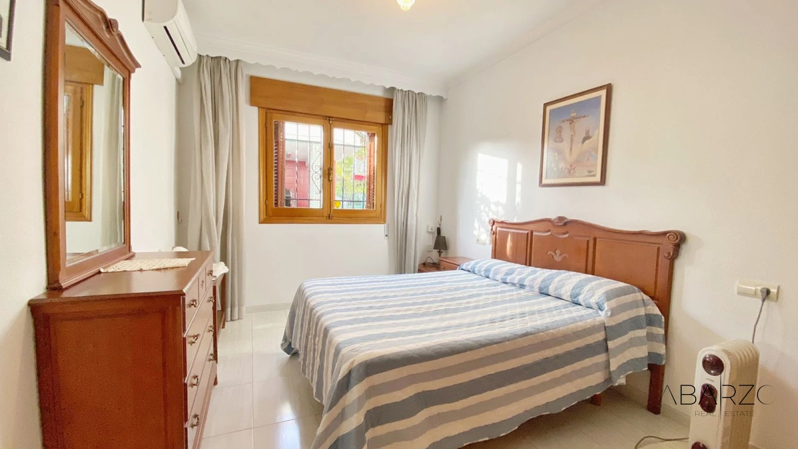 Amplia villa independiente en zona exclusiva de Marbella con gran jardín y piscina — interior, Marbella Centro, Marbella (12 of 21)