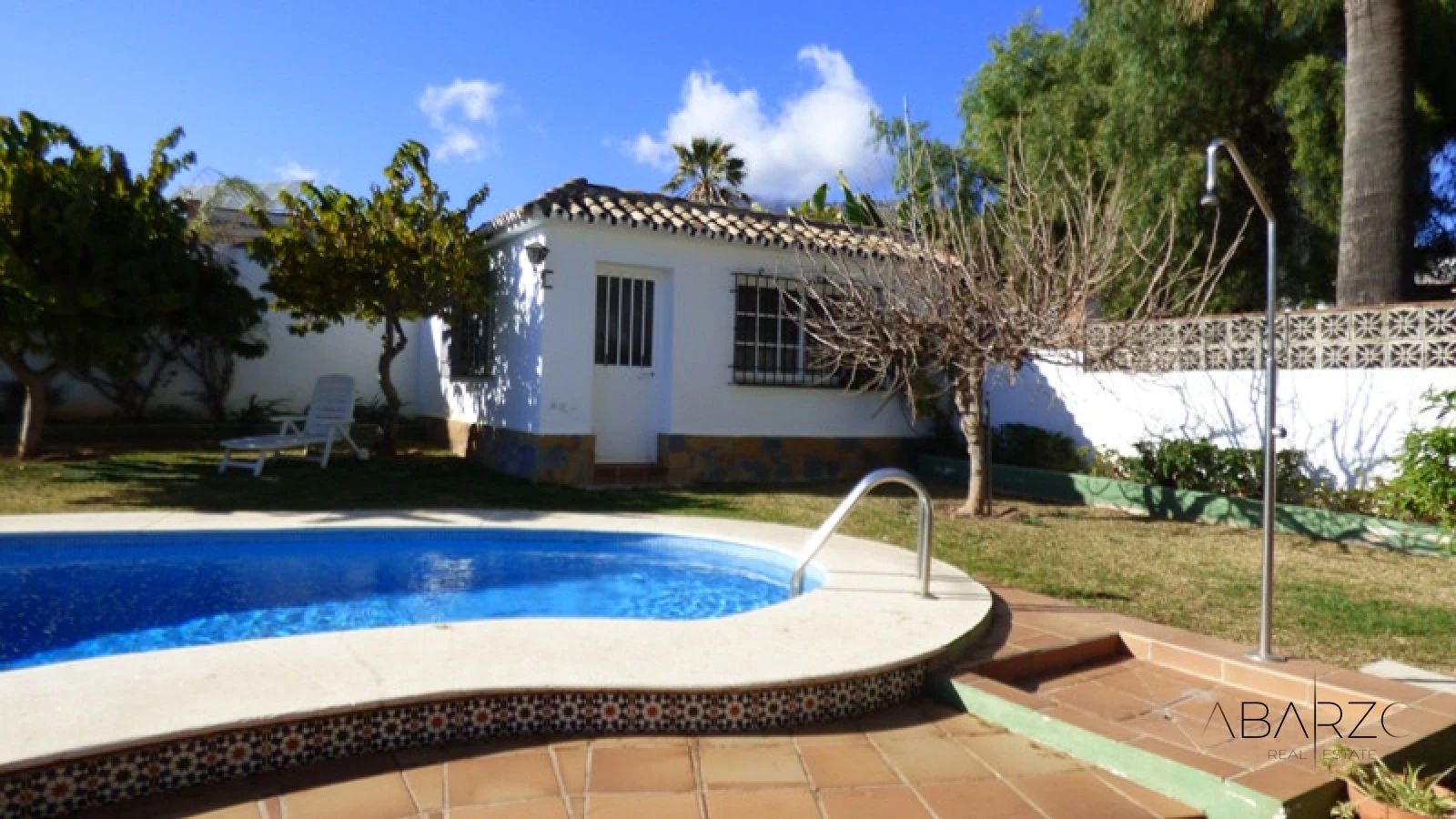 Amplia villa independiente en zona exclusiva de Marbella con gran jardín y piscina — interior, Marbella Centro, Marbella (21 of 21)