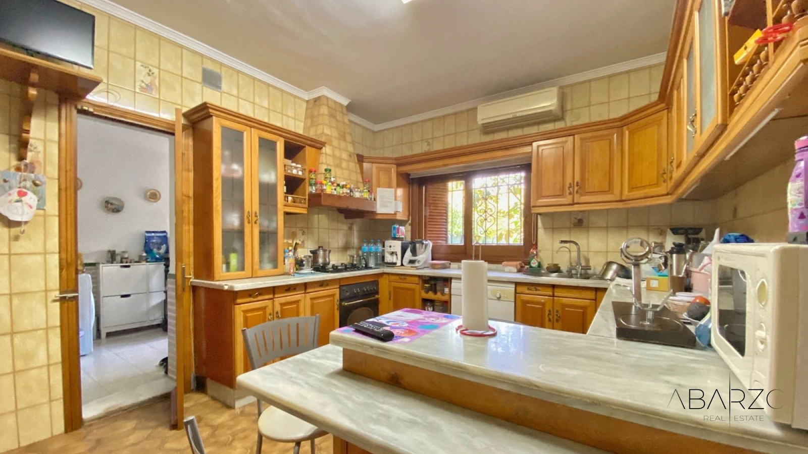 Amplia villa independiente en zona exclusiva de Marbella con gran jardín y piscina — interior, Marbella Centro, Marbella (16 of 21)