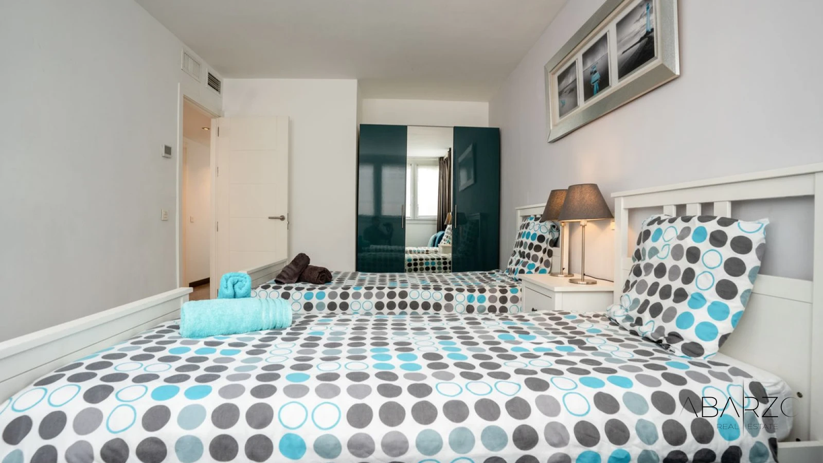Beachfront Apartment in Marbella with Sea Views and Spacious Terrace — interior, Marbella Centro, Marbella (35 of 39)
