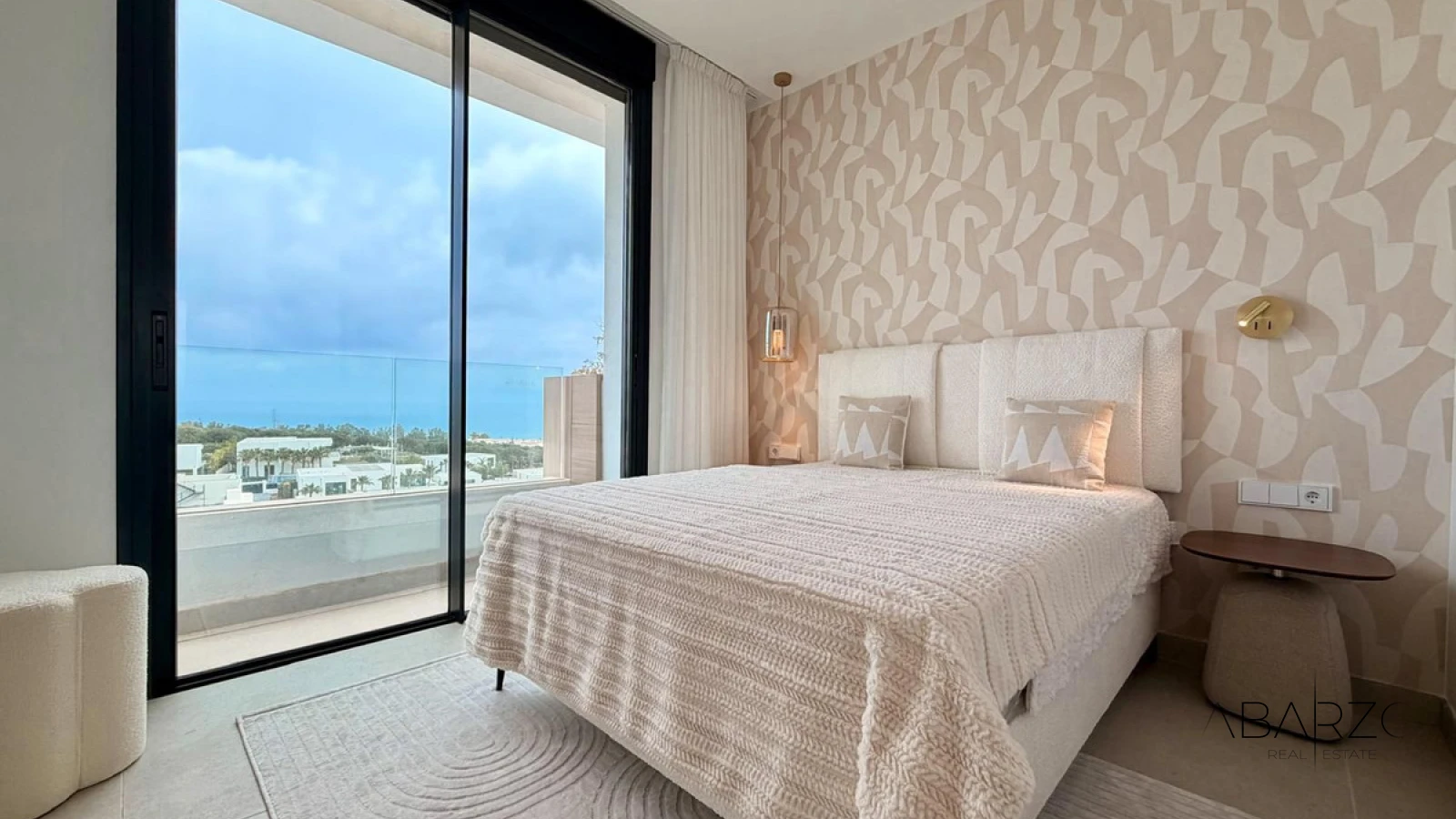 Penthouse in Sunset, Artola Alta Marbella with Infinity Pool and Sea Views — interior, Marbella East, Marbella (14 of 19)