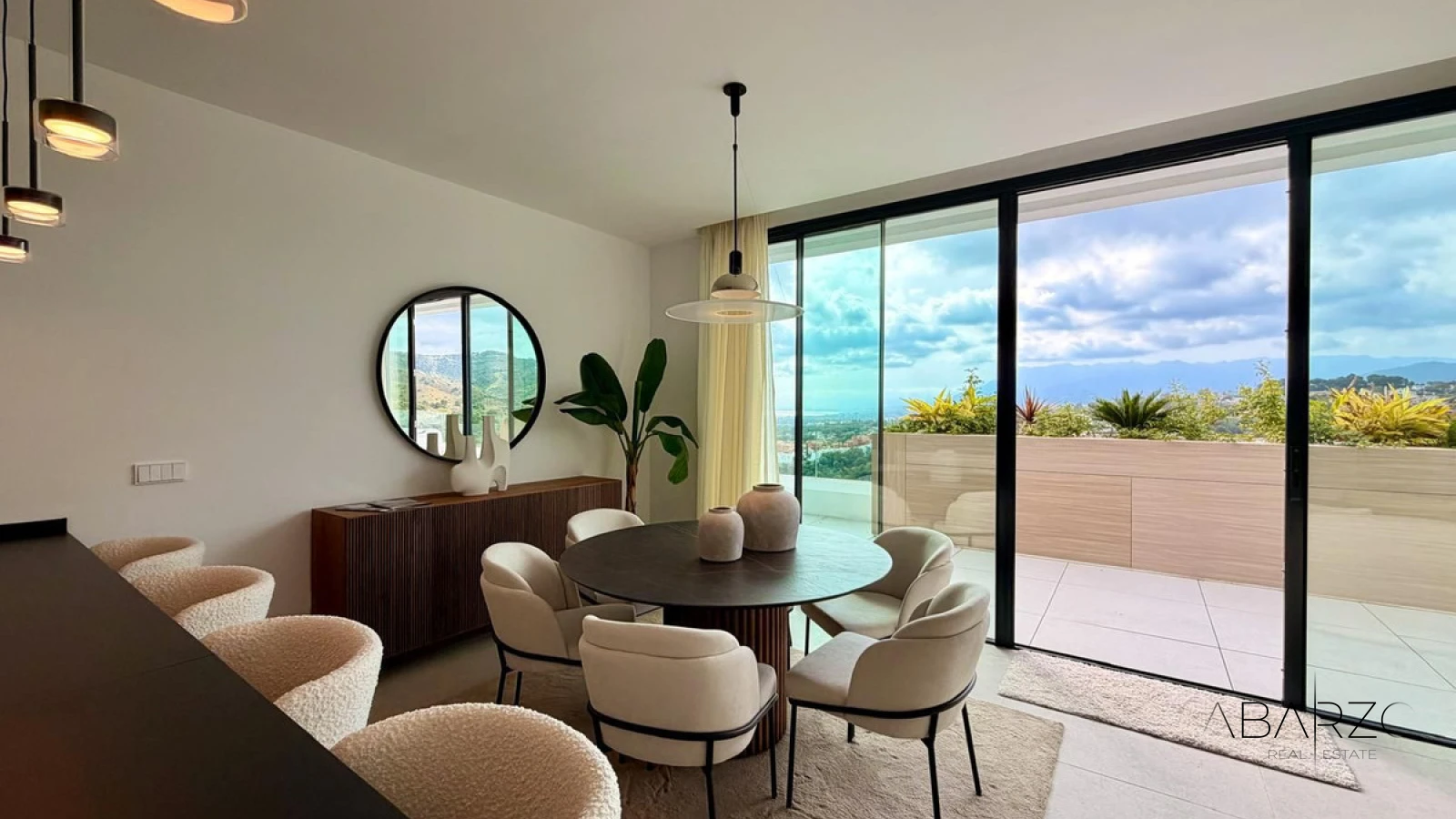 Penthouse in Sunset, Artola Alta Marbella with Infinity Pool and Sea Views — interior, Marbella East, Marbella (2 of 19)