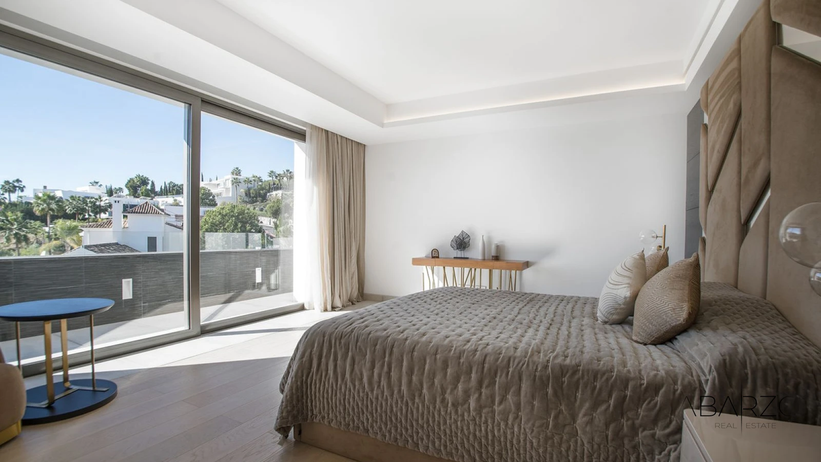 Villa with Sauna and Pool in Spacious Modern Design — interior, Benahavís (29 of 44)