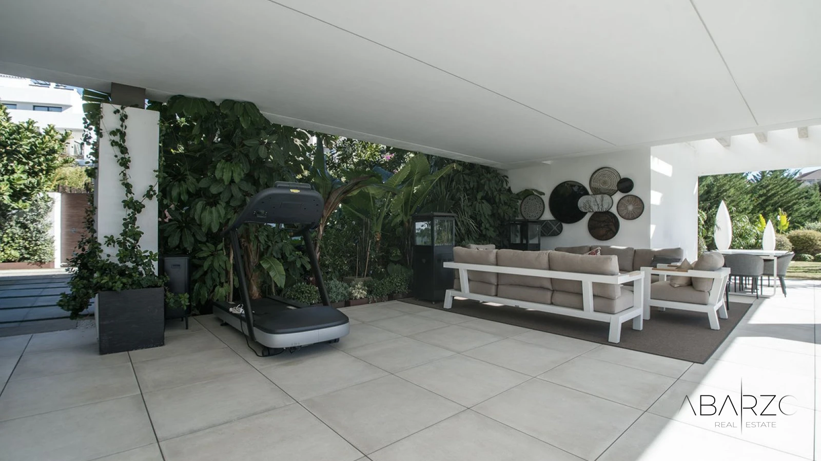 Villa with Sauna and Pool in Spacious Modern Design — interior, Benahavís (24 of 44)