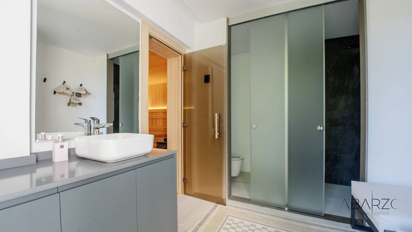 Villa with Sauna and Pool in Spacious Modern Design — interior, Benahavís (43 of 44)