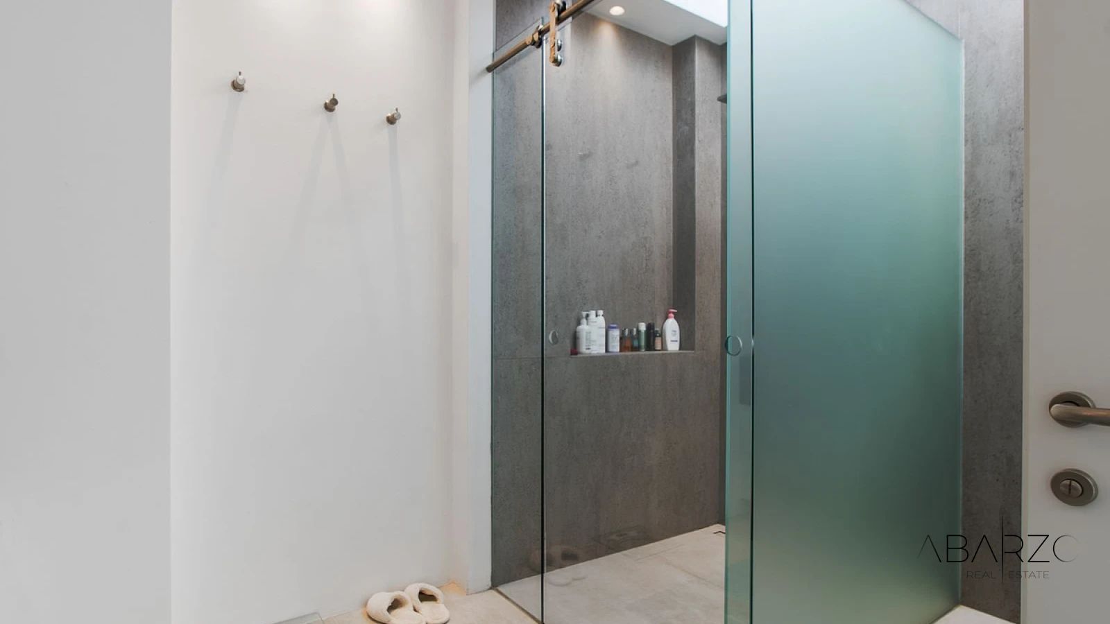 Villa with Sauna and Pool in Spacious Modern Design — interior, Benahavís (33 of 44)
