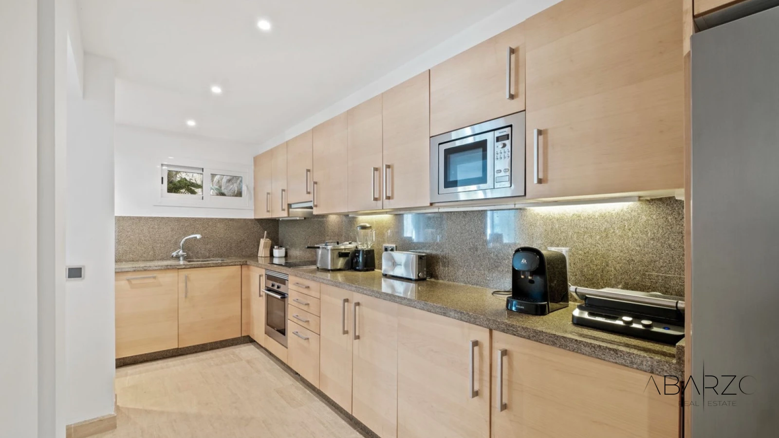 Apartamento con jacuzzi y jardín en Rio Real Golf — interior, Marbella East, Marbella (13 of 23)