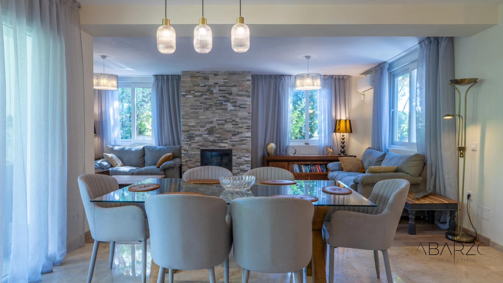 Fully Renovated Villa in Marbesa, Marbella East with Sea Views and Private Pool — interior, Marbella East, Marbella (14 of 48)