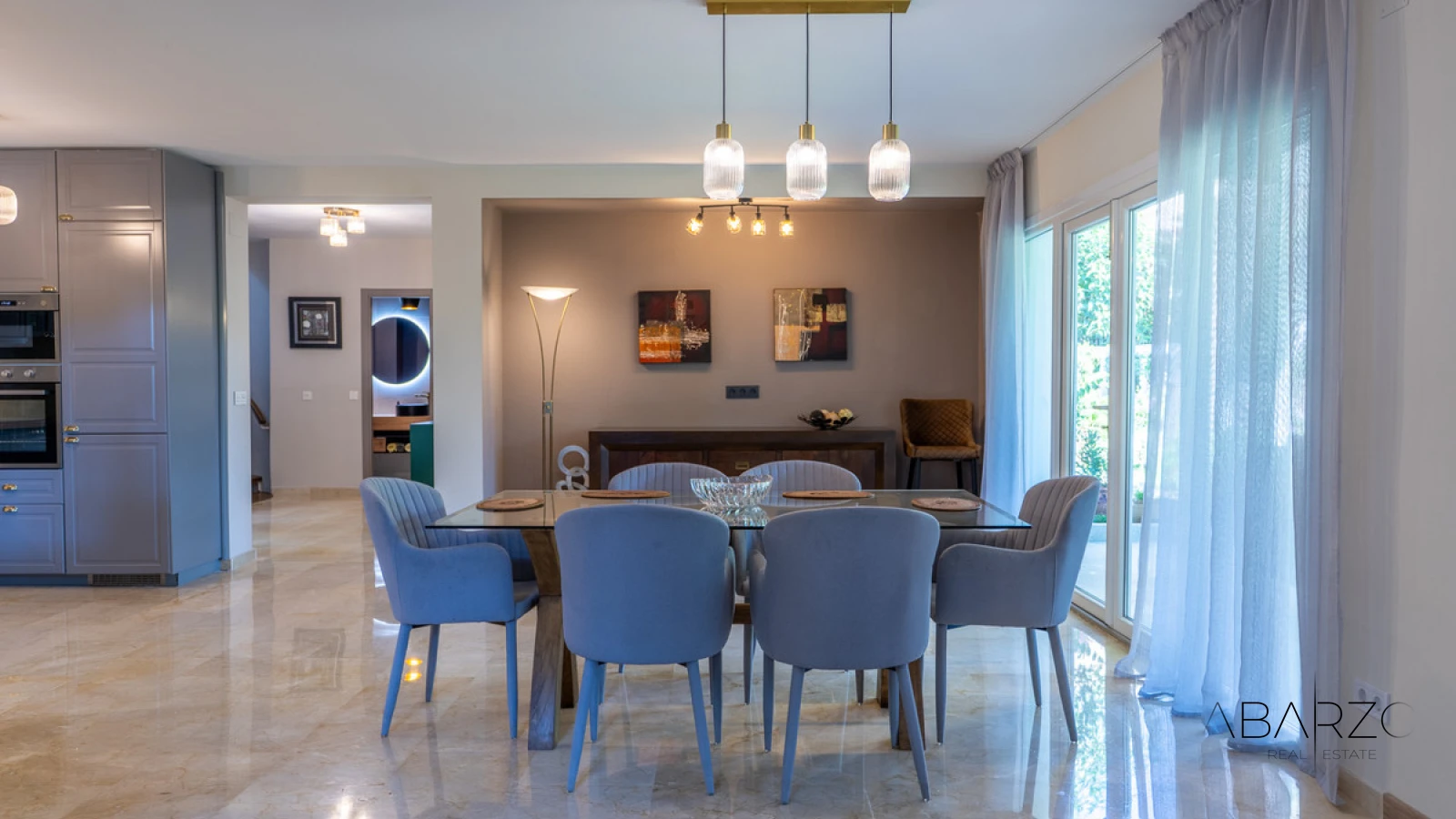 Fully Renovated Villa in Marbesa, Marbella East with Sea Views and Private Pool — interior, Marbella East, Marbella (13 of 48)