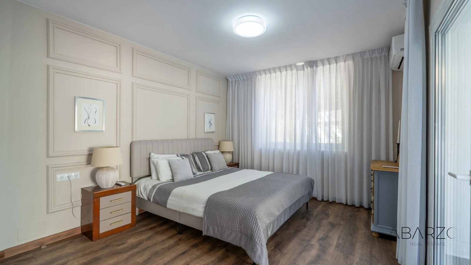 Fully Renovated Villa in Marbesa, Marbella East with Sea Views and Private Pool — interior, Marbella East, Marbella (21 of 48)