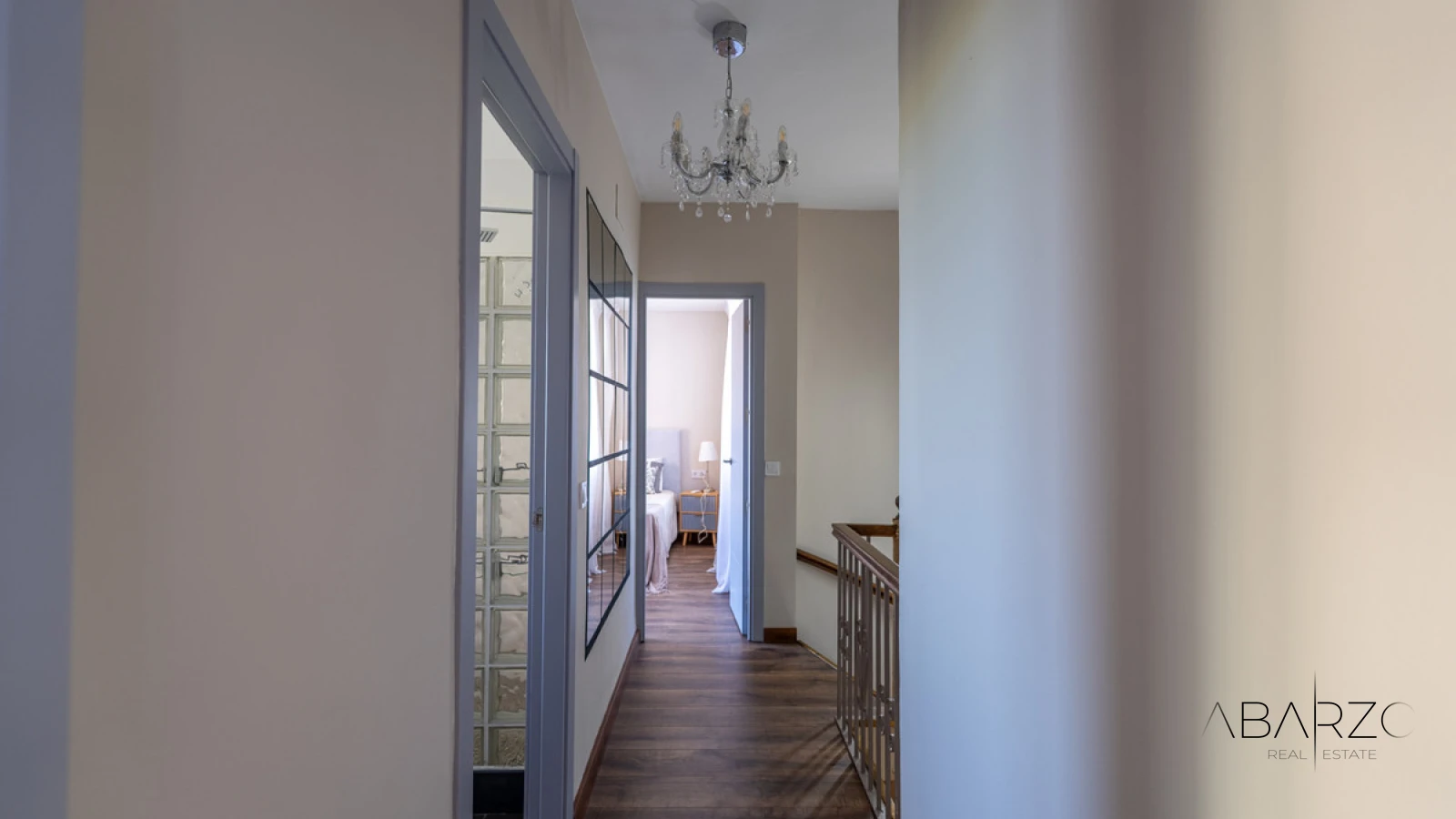 Fully Renovated Villa in Marbesa, Marbella East with Sea Views and Private Pool — interior, Marbella East, Marbella (27 of 48)