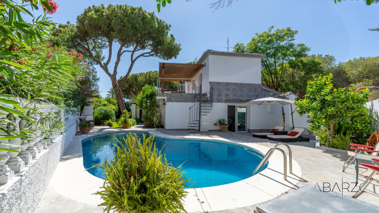 Fully Renovated Villa in Marbesa, Marbella East with Sea Views and Private Pool — luxury property for sale in Marbella East, Marbella