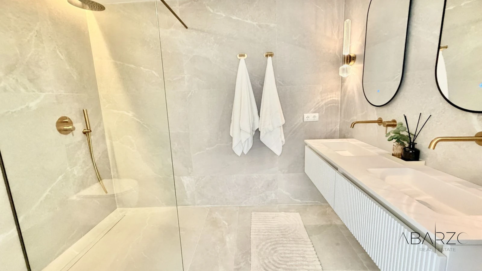 Apartment in La Quinta, Benahavís with Panoramic Sea and Golf Views — interior, La Quinta, Benahavís (14 of 25)