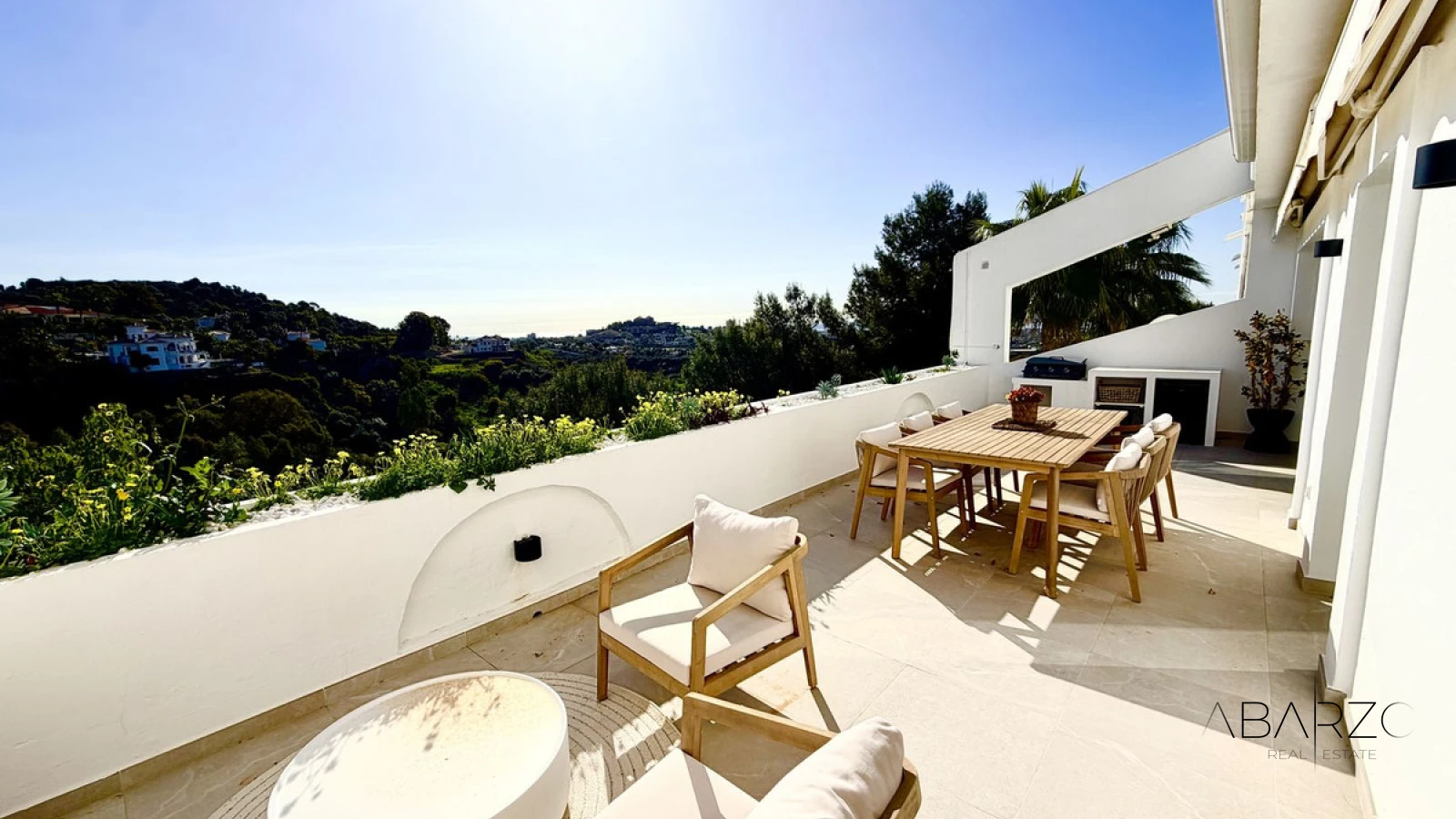 Apartment in La Quinta, Benahavís with Panoramic Sea and Golf Views — interior, La Quinta, Benahavís (24 of 25)