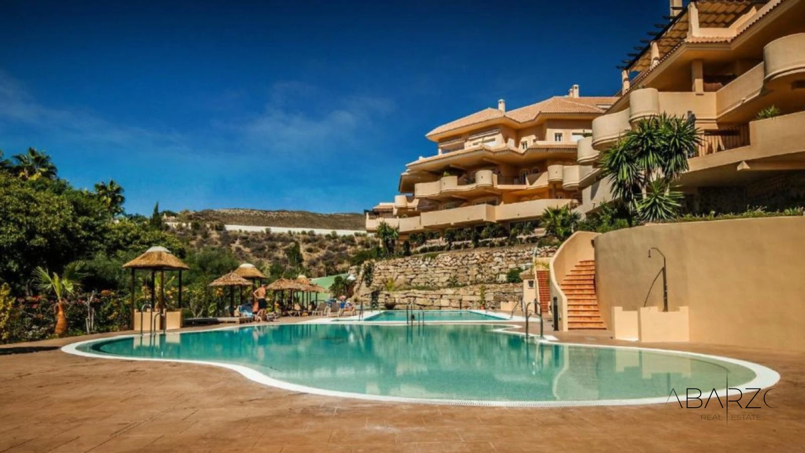 Renovated Apartment in Prestigious Nueva Andalucía, Marbella with Sea Views — interior, Nueva Andalucía, Marbella (24 of 25)