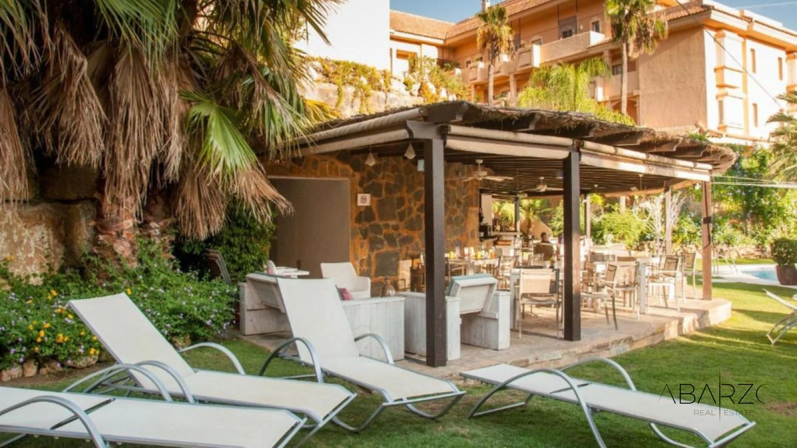 Renovated Apartment in Prestigious Nueva Andalucía, Marbella with Sea Views — interior, Nueva Andalucía, Marbella (21 of 25)