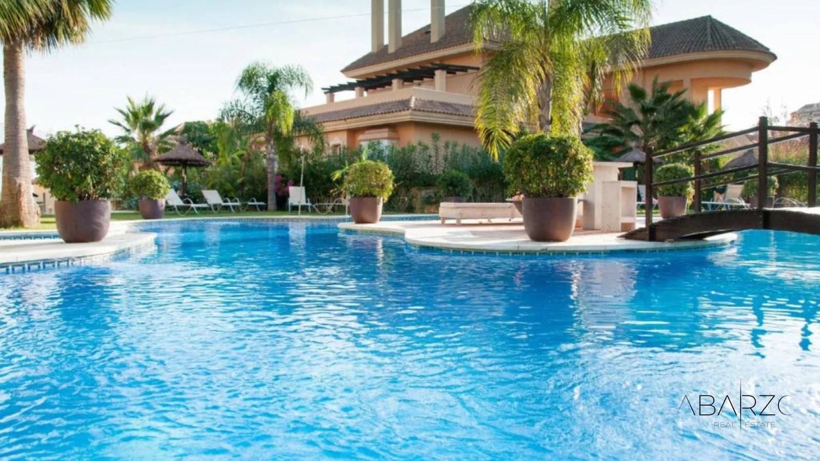 Renovated Apartment in Prestigious Nueva Andalucía, Marbella with Sea Views — interior, Nueva Andalucía, Marbella (2 of 25)