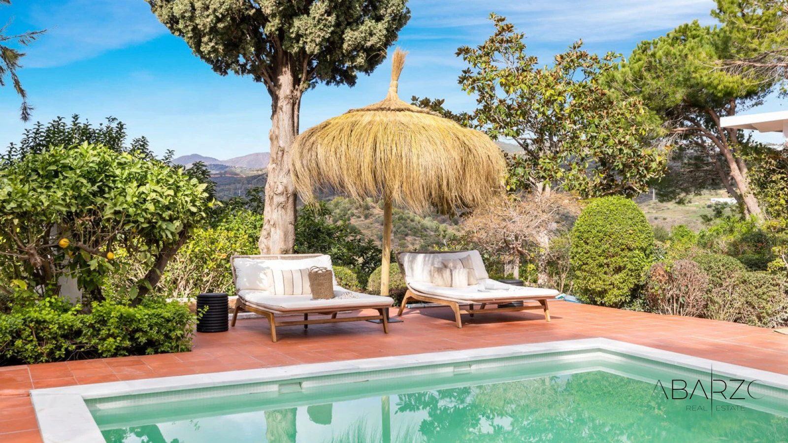 Villa de lujo de 3 dormitorios con vistas panorámicas en Hacienda las Chapas, Marbella — interior, Marbella East, Marbella (19 of 25)