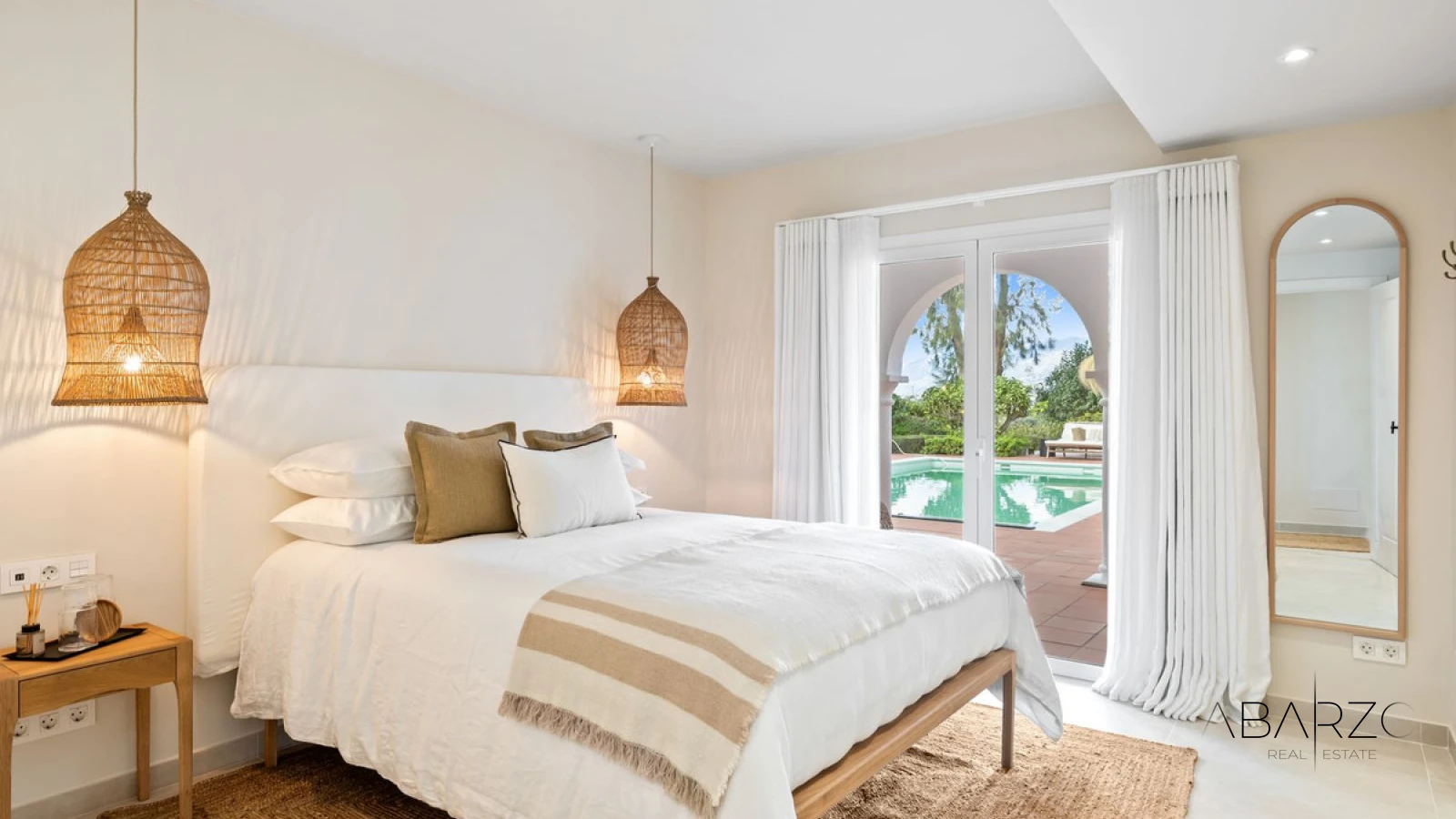 Villa de lujo de 3 dormitorios con vistas panorámicas en Hacienda las Chapas, Marbella — interior, Marbella East, Marbella (15 of 25)