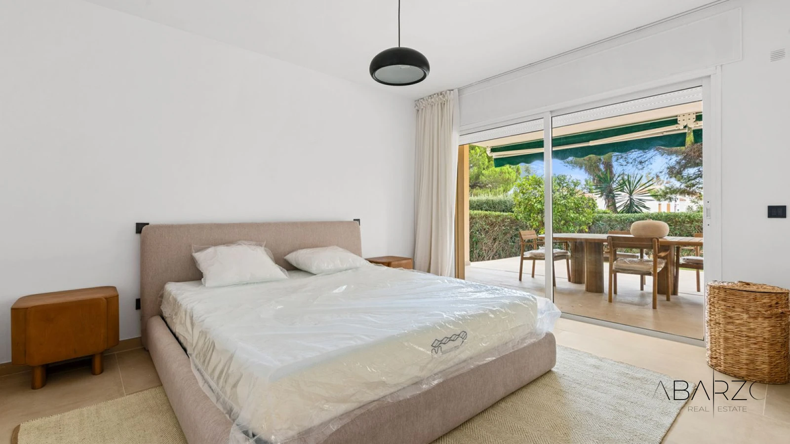 Ground Floor Apartment in Nueva Andalucía with Private Garden and Pool Access — interior, Nueva Andalucía, Marbella (24 of 35)