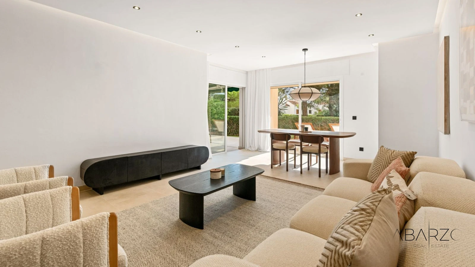 Ground Floor Apartment in Nueva Andalucía with Private Garden and Pool Access — interior, Nueva Andalucía, Marbella (17 of 35)