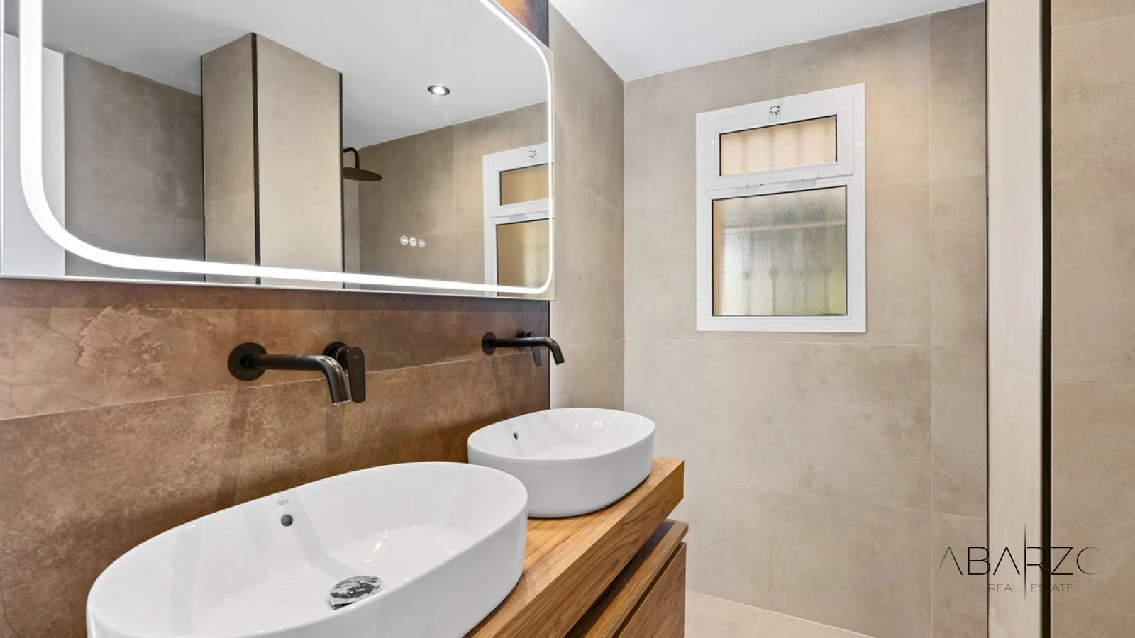Ground Floor Apartment in Nueva Andalucía with Private Garden and Pool Access — interior, Nueva Andalucía, Marbella (26 of 35)