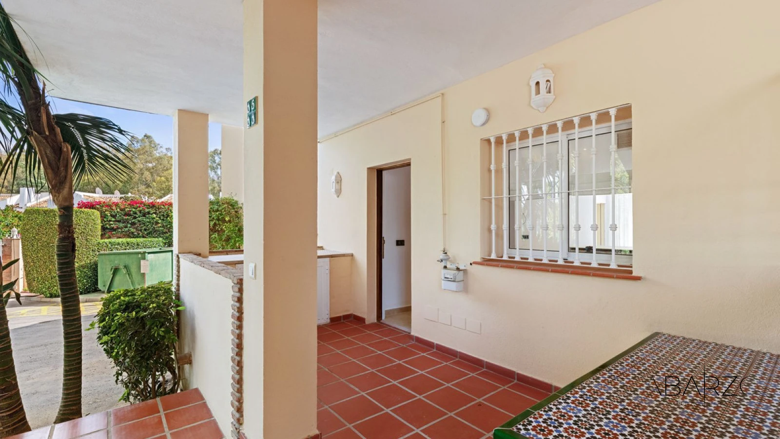 Ground Floor Apartment in Nueva Andalucía with Private Garden and Pool Access — interior, Nueva Andalucía, Marbella (35 of 35)