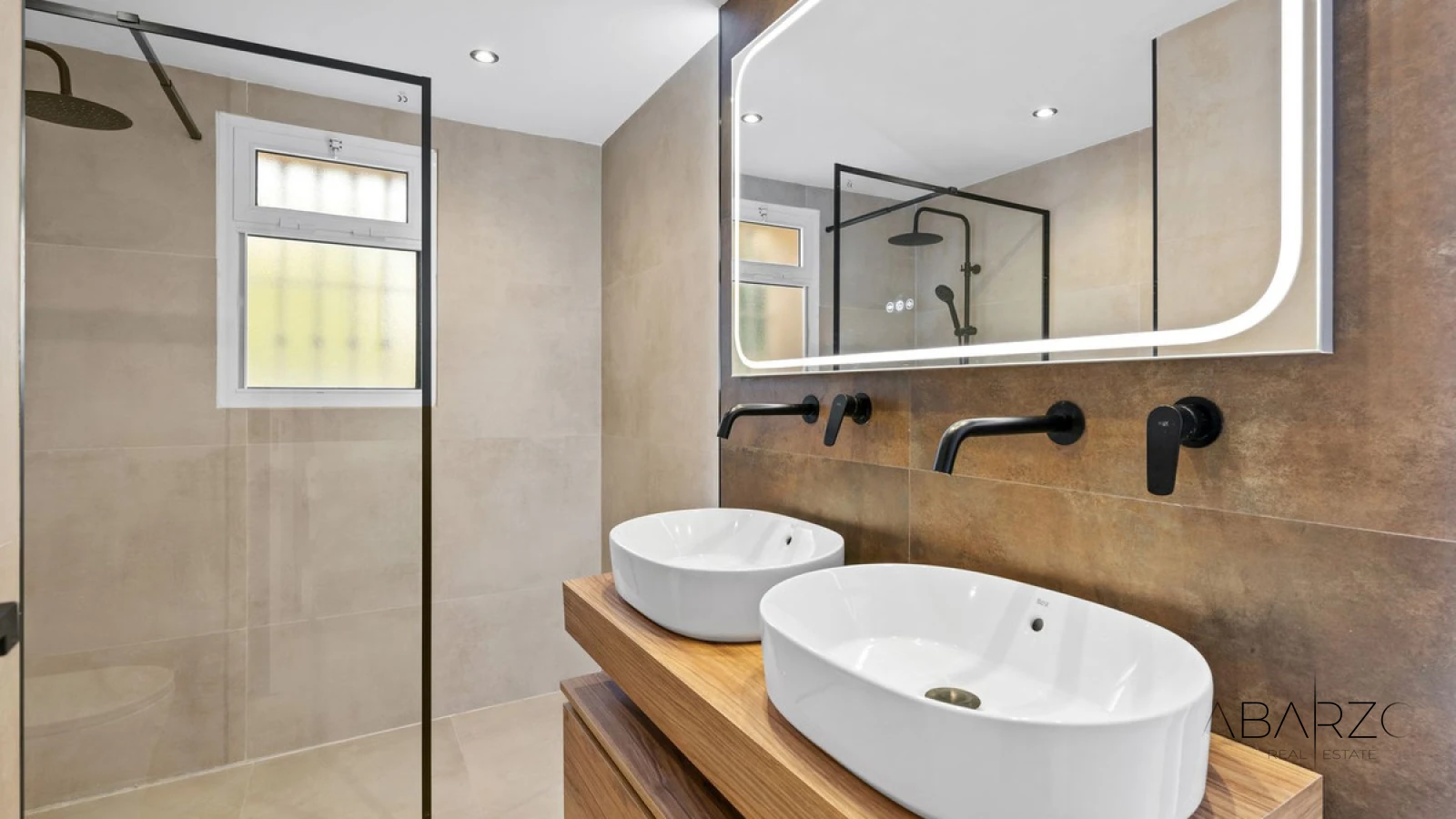 Ground Floor Apartment in Nueva Andalucía with Private Garden and Pool Access — interior, Nueva Andalucía, Marbella (29 of 35)