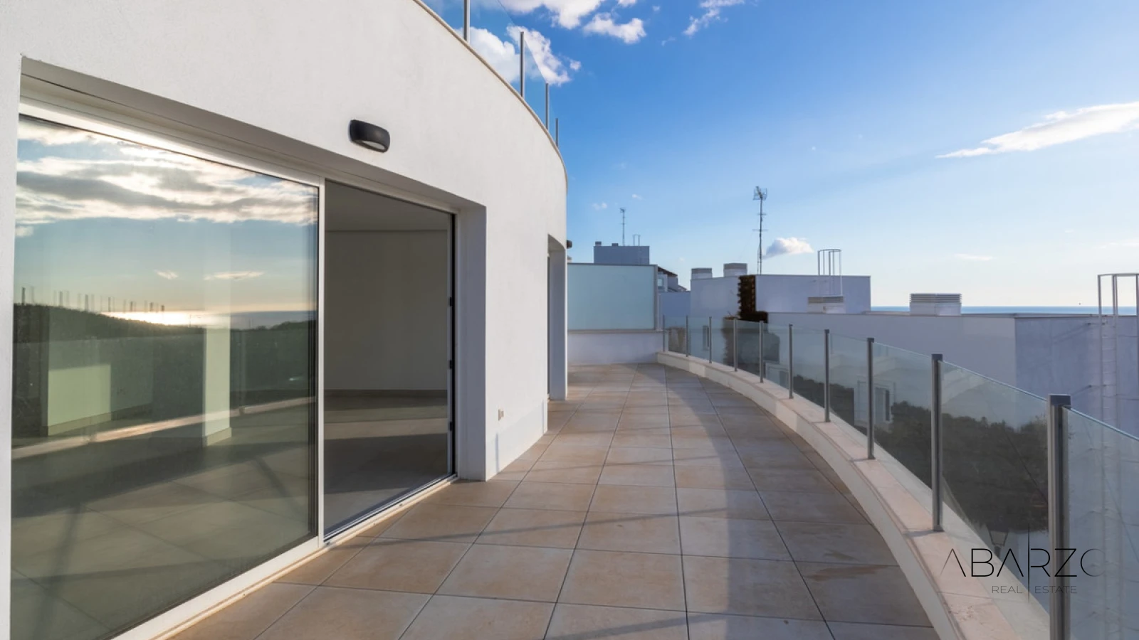 Contemporary Penthouse with Sea Views in Altos de los Monteros, Marbella — interior, Marbella East, Marbella (22 of 25)