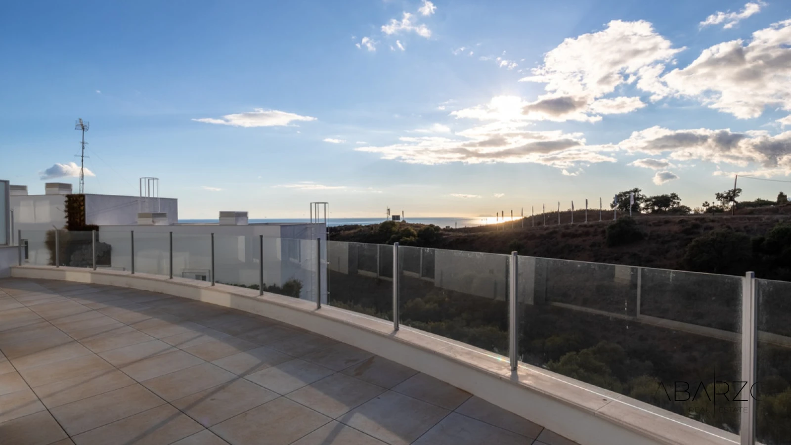 Contemporary Penthouse with Sea Views in Altos de los Monteros, Marbella — interior, Marbella East, Marbella (21 of 25)