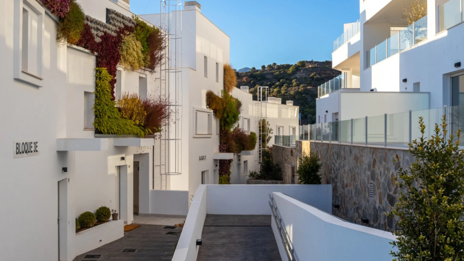 Contemporary Penthouse with Sea Views in Altos de los Monteros, Marbella — interior, Marbella East, Marbella (24 of 25)
